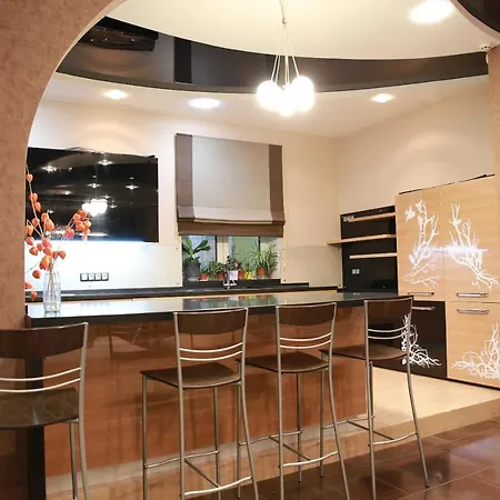 Villa Osokor Lake House 2 *