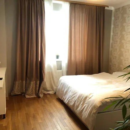 Villa Osokor Lake House 2 *
