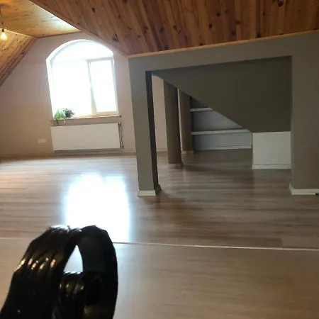 Osokor Lake House 2